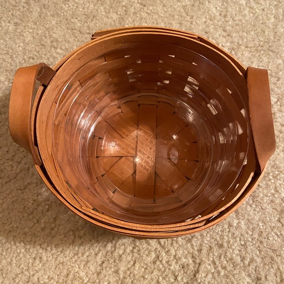 Longaberger Basket - Picture 2 of 3